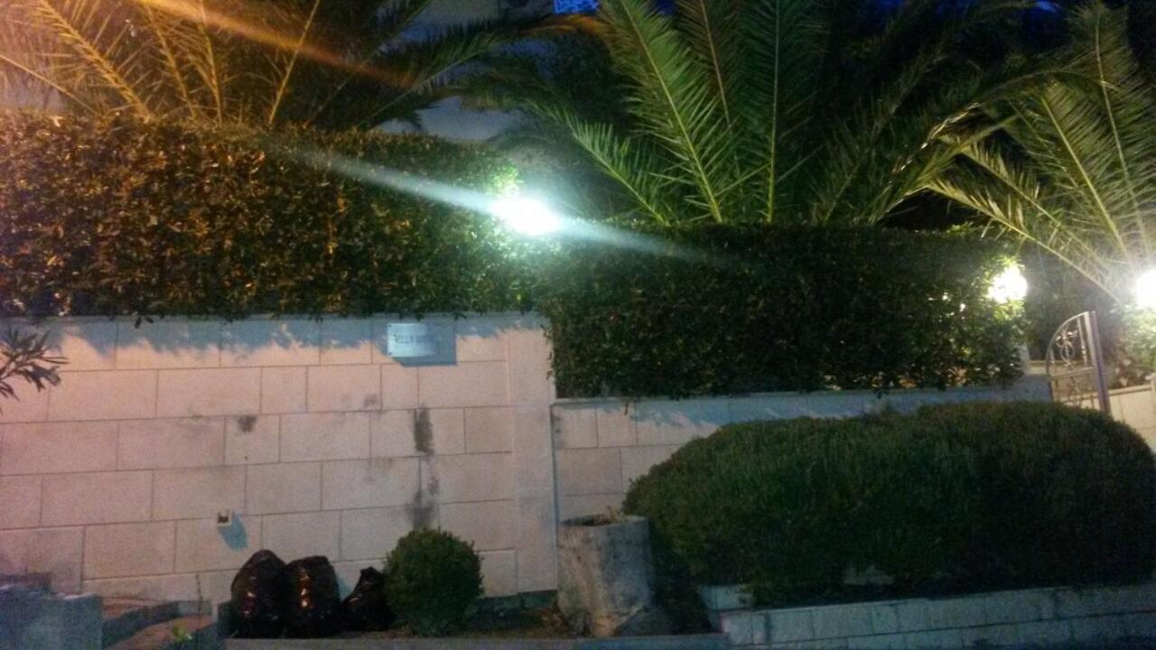 Villa Rosso Baška Voda Exterior foto