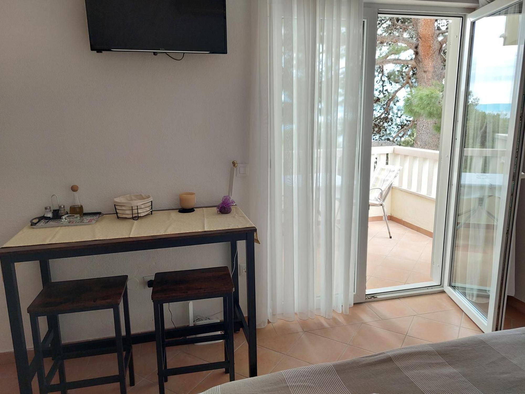 Villa Rosso Baška Voda Cameră foto